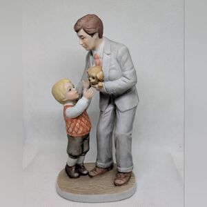Surprise Vintage 1980's Figurine Father & Son Puppy Treasured Memories Enesco